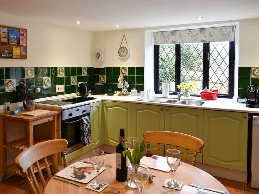 Kitchen/diner | Barn Court Cottage, Washfield, near Tiverton