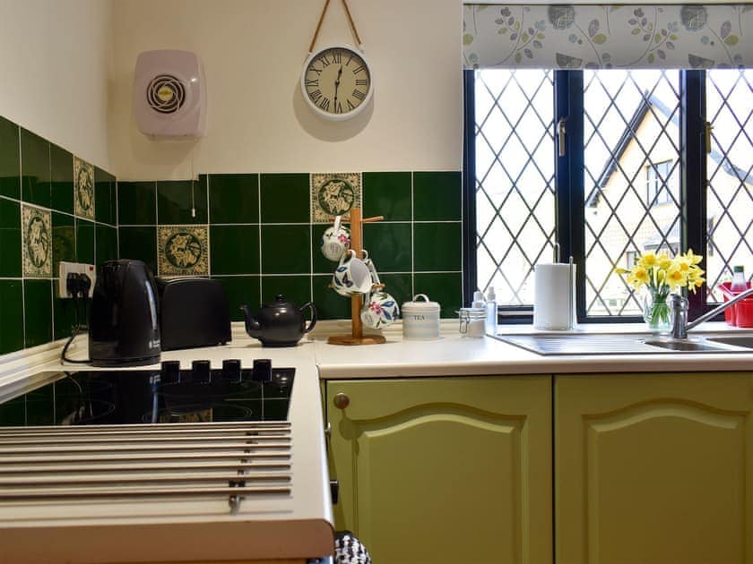 Kitchen/diner | Barn Court Cottage, Washfield, near Tiverton