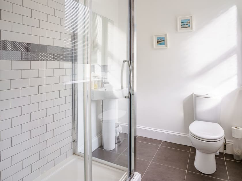 En-suite | Green Meadow, St Dogmaels, near Cardigan