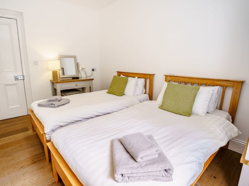 Twin bedroom | Green Meadow, St Dogmaels, near Cardigan