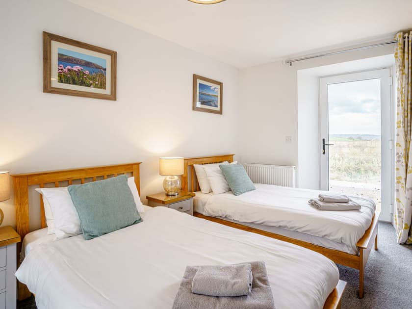 Twin bedroom | Green Meadow, St Dogmaels, near Cardigan