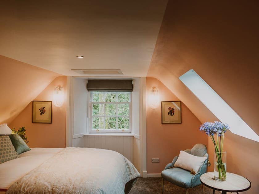 Double bedroom | Fawn’s Velvet - Dunskey Estate, Portpatrick, near Stranraer