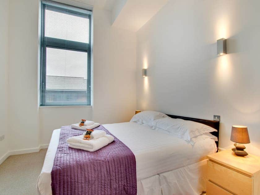 Double bedroom | Crown Apartments 314 - Crown Apartments, Newcastle upon Tyne