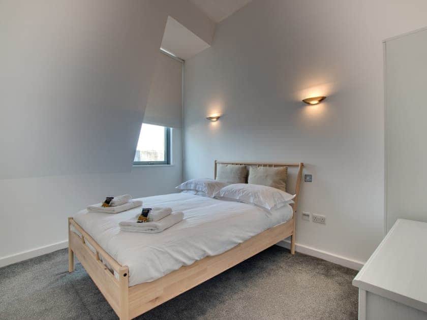 Double bedroom | Crown Apartments 511 - Crown Apartments, Newcastle upon Tyne