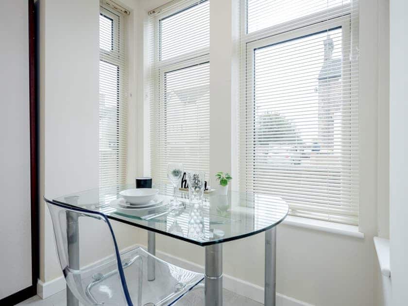 Dining Area | St Michaels 1 - Homely Spaces, Bedford