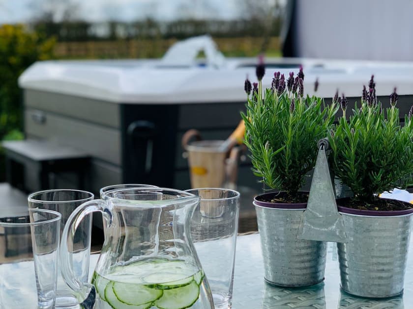 Outdoor area | Gilbertson Cottage, York