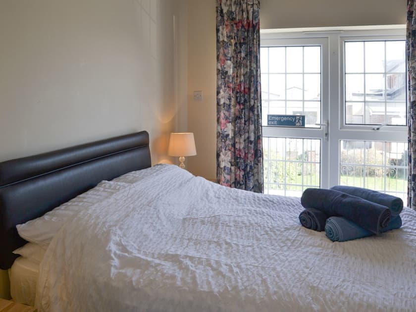 Double bedroom | Dune Cottage - East Coast Cottages , Caister-on-Sea