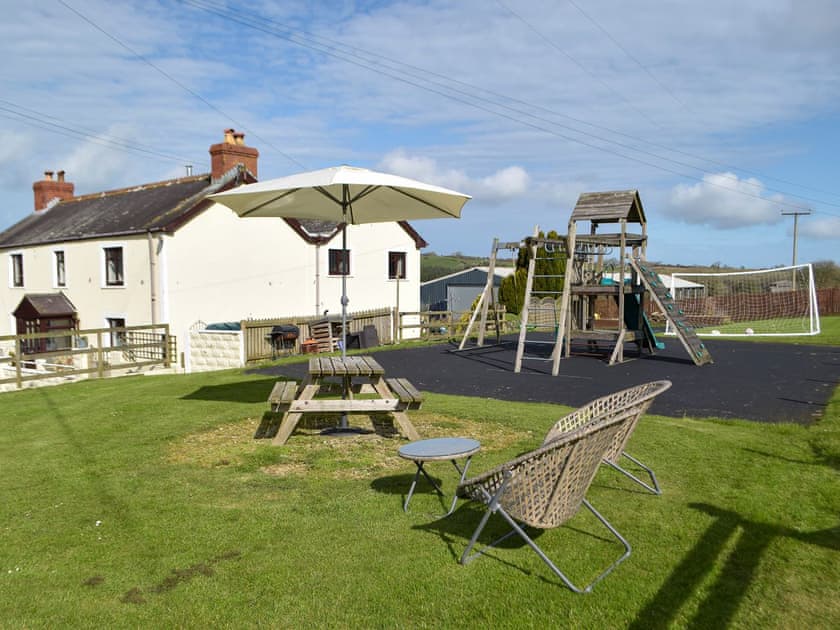 Children’s play area | Pengelli Cottage, Eglwyswrw, near Crymych