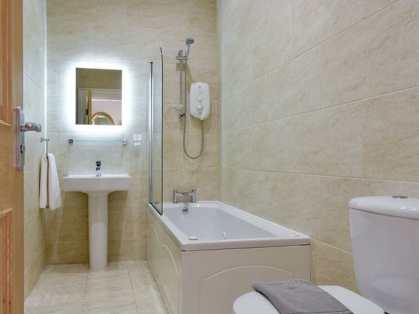 Bathroom | Seafarer - Mariner’s House - Seafarer, Whitby