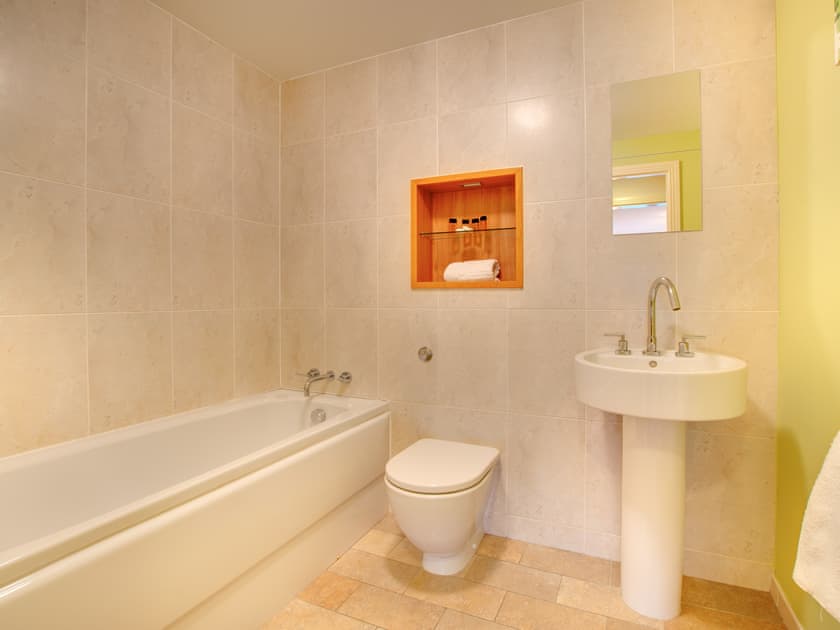 Bathroom | Stephenson Sleepers 62, Gateshead