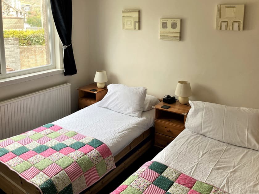 Twin bedroom | Kirkside Cottage, Upper Largo, Leven