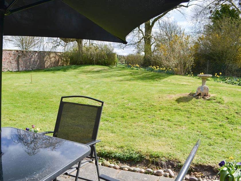 Garden | Highbury Farm Cottage, Duggleby