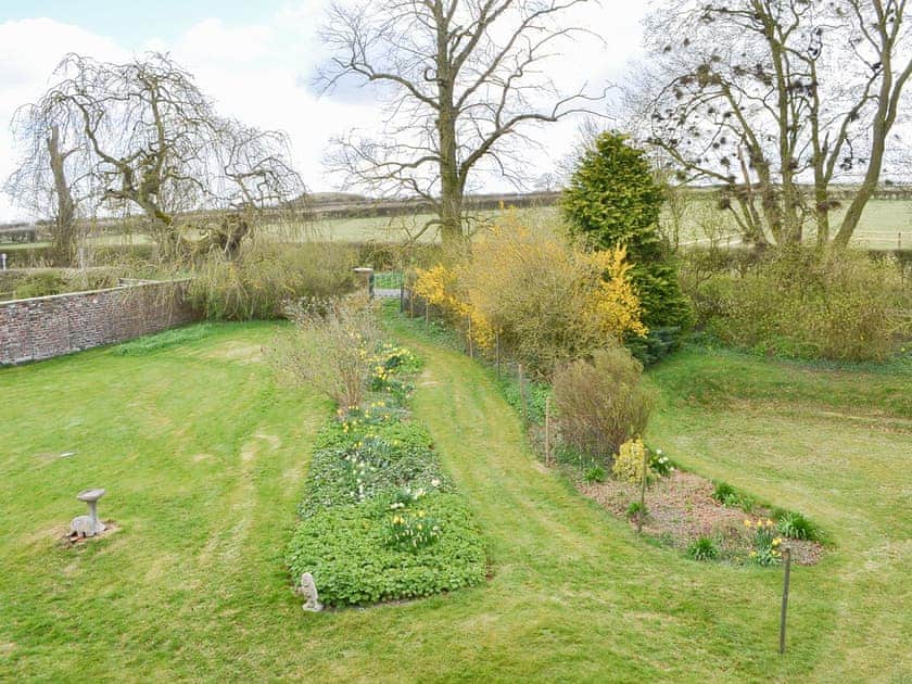 Garden | Highbury Farm Cottage, Duggleby