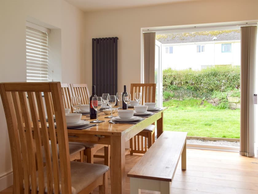 Dining Area | Hawthorns in Gower, Gower
