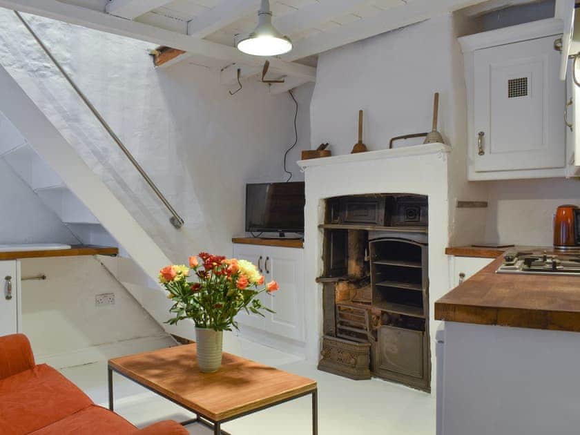 Open plan living space | Hogwood Cottage - Hogwood View Cottages, Knaresborough