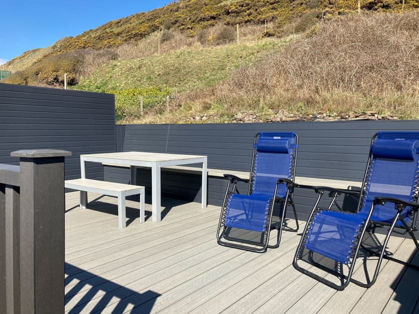Decking | Ludlow Bank, Coulderton