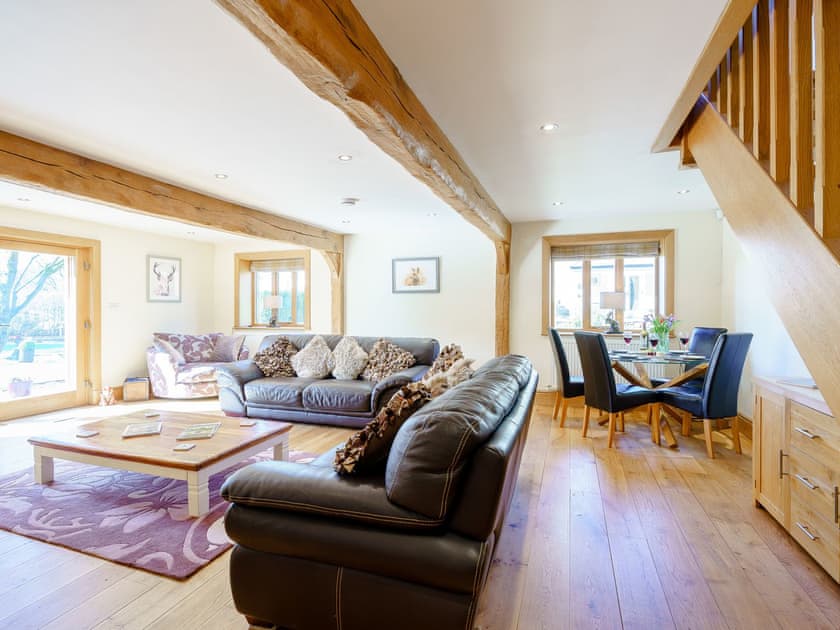Living room/dining room | Admergill Lodge, Blacko