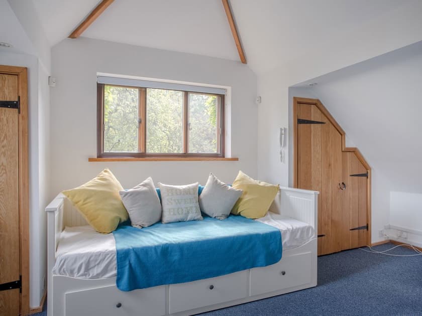 Bedroom | The Gamekeepers Lodge - The Gamekeeper, Digswell