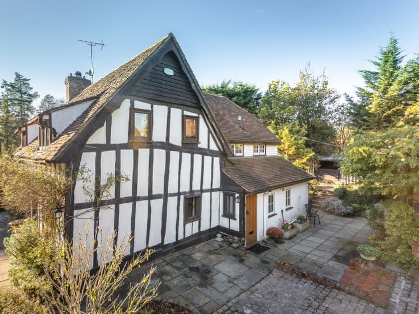 Exterior | The Gamekeepers Cottage - The Gamekeeper, Digswell