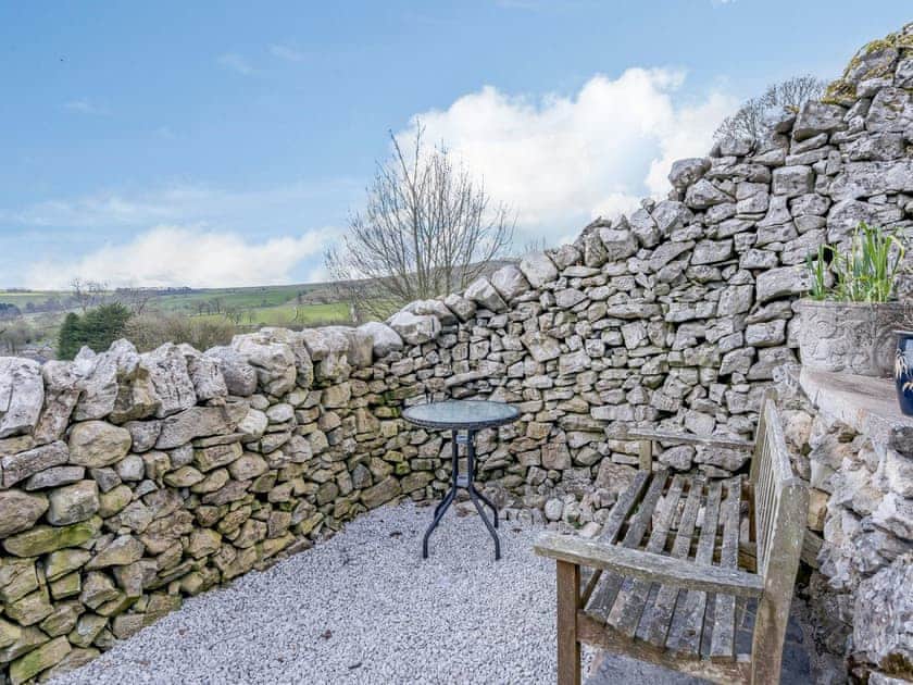 Sitting-out-area | Limecroft, Malham