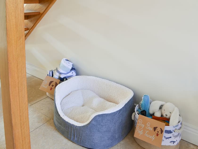 Dog friendly | Newcombe Cottage, Flamborough