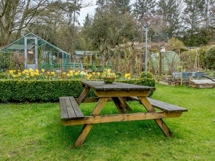 Garden | Old Brewery Cottage - Old Brewery Cottages, Melkridge