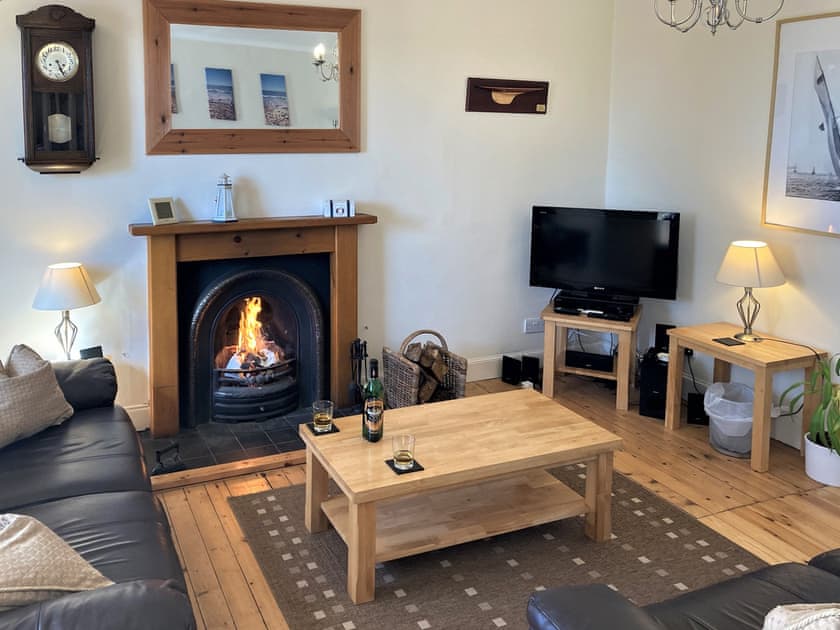 Living room | Cardy Cottage, Lower Largo
