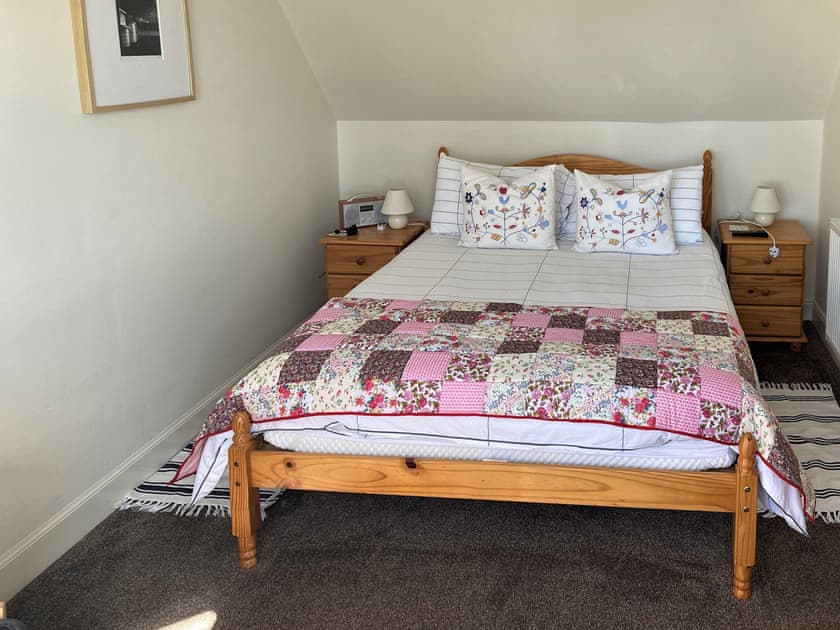 Double bedroom | Cardy Cottage, Lower Largo