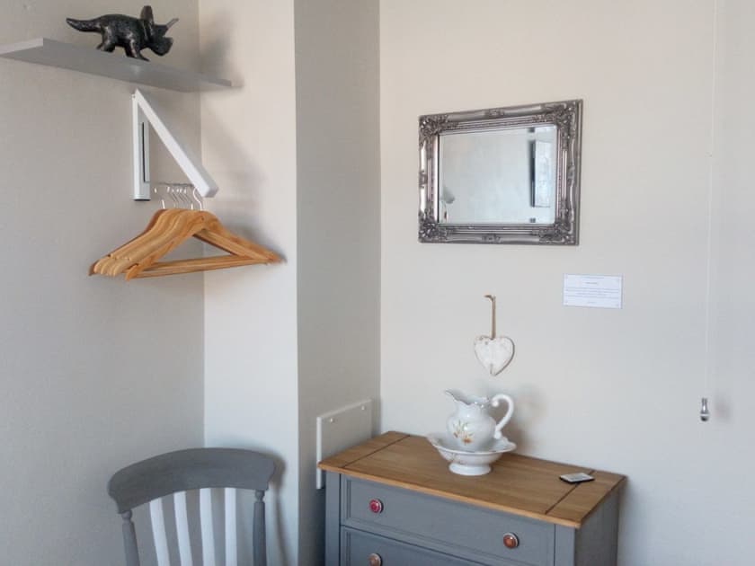 Single bedroom | Pankhurst, Louth