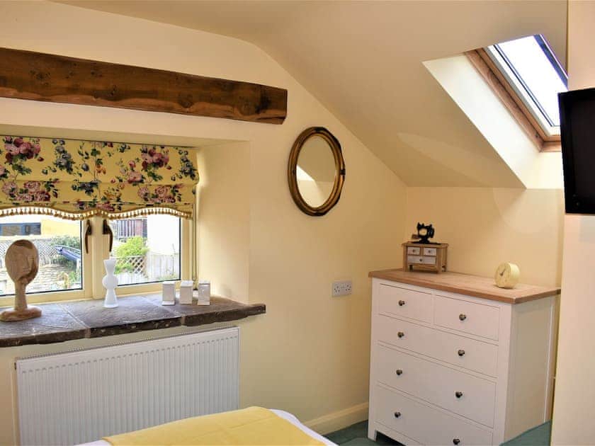 Double bedroom | West Wood Cottage, Wrelton, near Pickering 