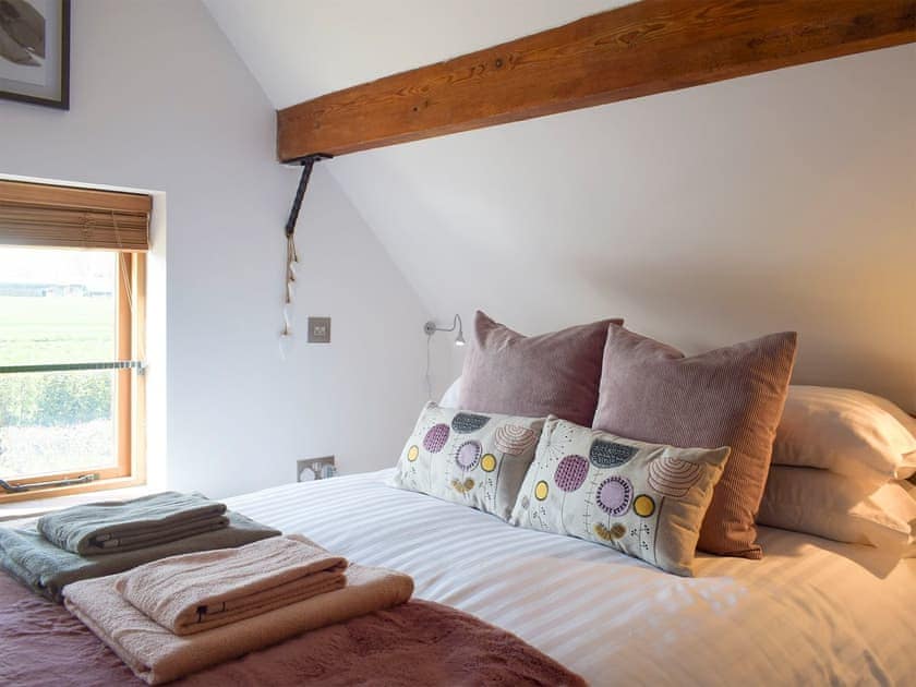 Double bedroom | Twin Oaks, Crudgington, near Telford