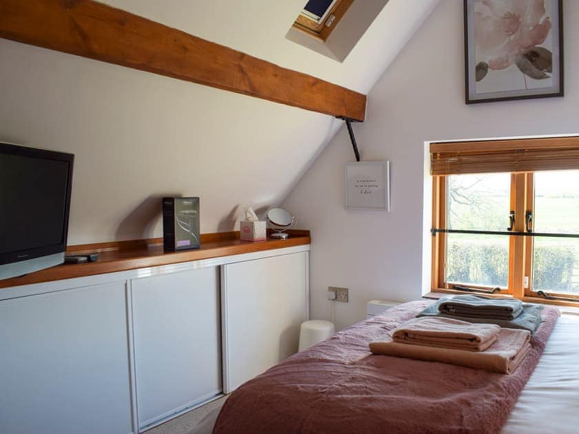 Double bedroom | Twin Oaks, Crudgington, near Telford