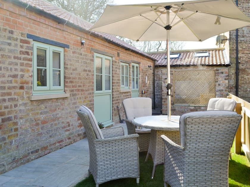 Sitting room | The Dairy - Chalet Farm Holidays, Langtoft, near Driffield
