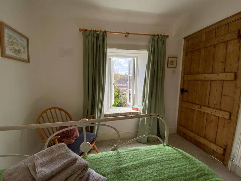 Double bedroom | Dovecote View, Bruton