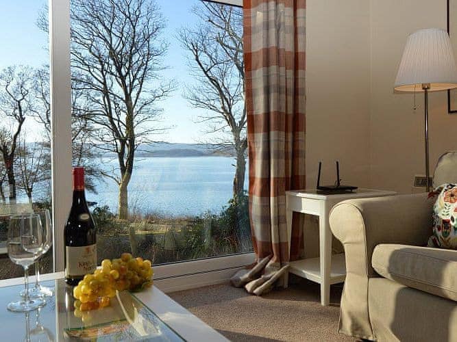 Musselshell Lodge, Otter Ferry, near Tighnabruaich 