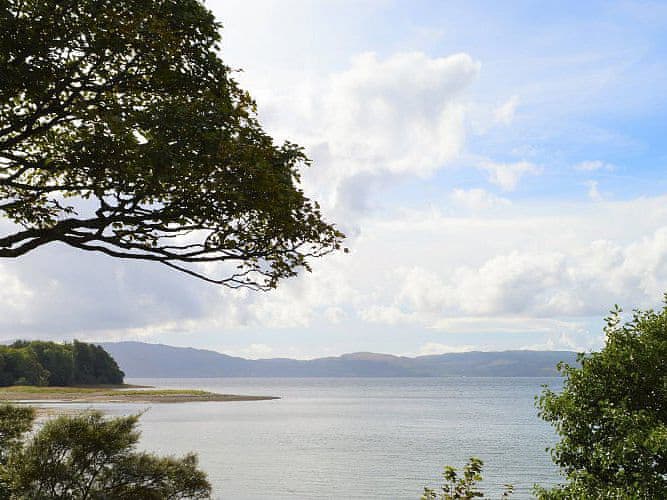 Oystershell Lodge, Otter Ferry