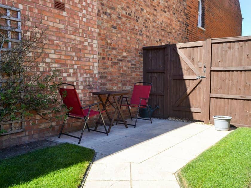 Sitting-out-area | The Hideaway, Sheringham
