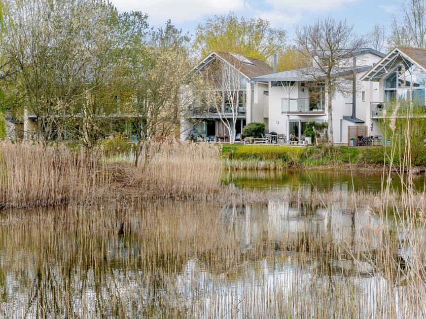 Setting | Honey Cottage, Cirencester