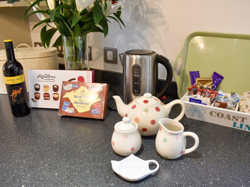 Kitchen | Devonia - Devonia Holiday Homes, Newchurch, near Sandown