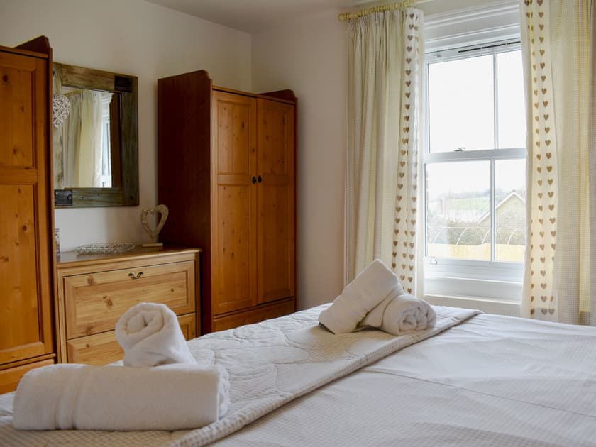 Double bedroom | Devonia - Devonia Holiday Homes, Newchurch, near Sandown
