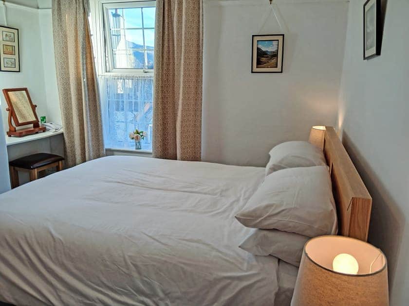 Double bedroom | 1 Tower Cottage, Portinscale, near Keswick