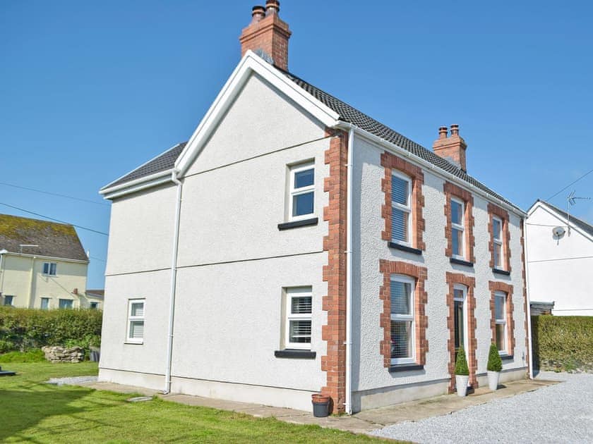 Exterior | Hawthorns in Gower, Gower