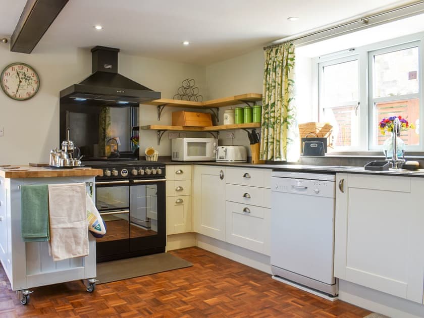 Kitchen/diner | Old Maltongate Farm Cottage, Thornton Le Dale