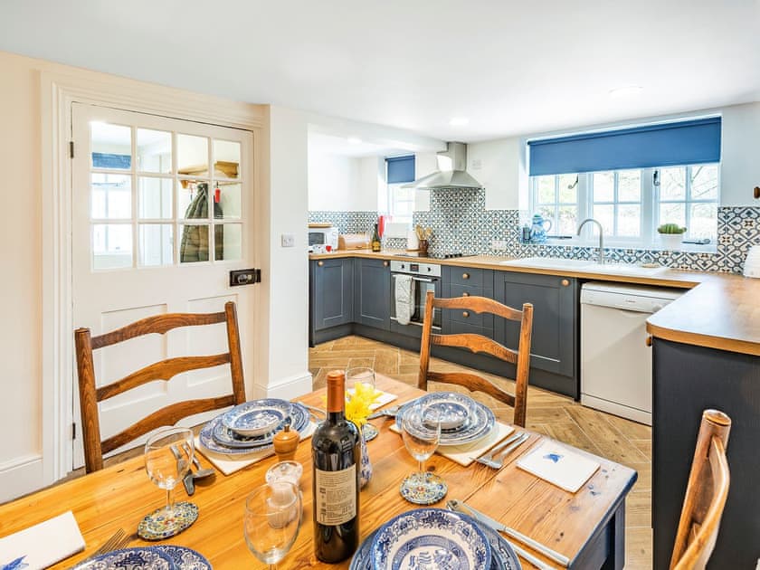 Kitchen/diner | Lion Gate Lodge, Scrivelsby