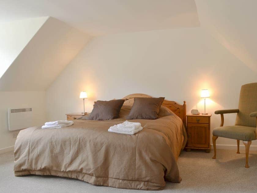 Double bedroom | Glenmeanich Cottage - Strathconon Cottages, Strathconon, Muir of Ord