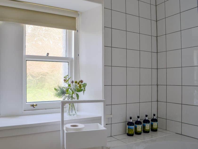 Bathroom | Glenmeanich Cottage - Strathconon Cottages, Strathconon, Muir of Ord