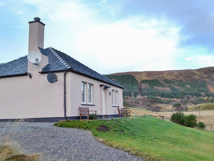 Exterior | Braigh na Leitre - Strathconon Cottages, Strathconon, Muir of Ord