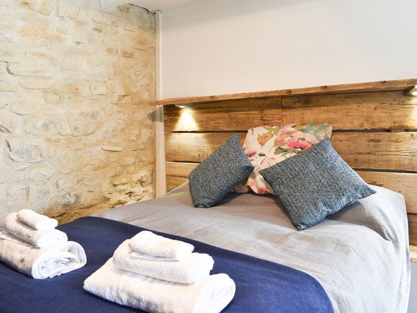 Double bedroom | Writers Cottage - Bank Cottages, Nenthead, Alston