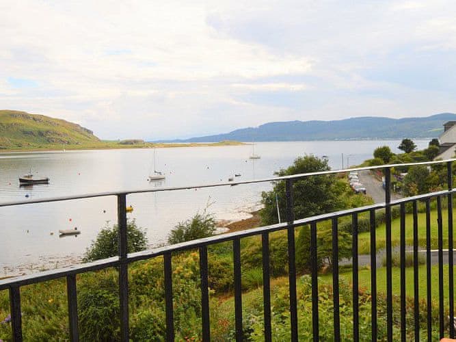 Upper Alta Apartment, Tighnabrauich