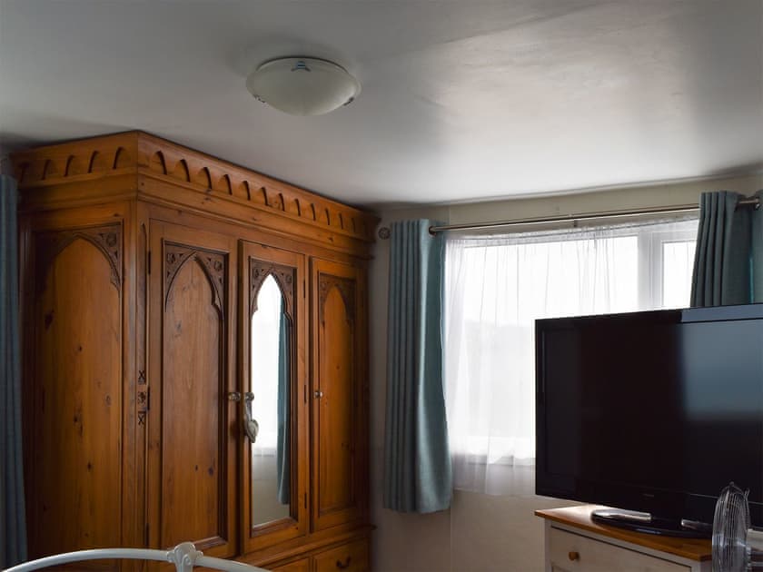 Double bedroom | Brookfield Cottage, Benllech